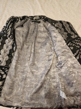 Chaquetón Desigual estampado