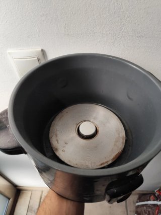 Arrocera Russell Hobbs con vaporera