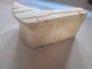 Cenicero de alabastro (o similar) figura egipcia