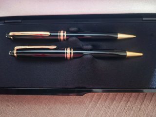 Estuche Montblanc Bolígrafo y Portaminas