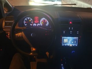 volswagen touran 2.0 tdi