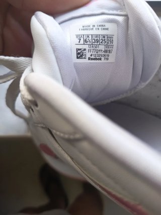 Zapatillas Reebok Blancas y Rosas