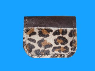Monedero tarjetero marrón y leopardo