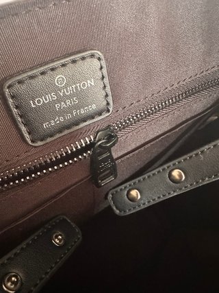 Mochila Louis Vuitton Marrón y Negra