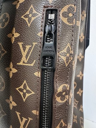 Mochila Louis Vuitton Marrón y Negra