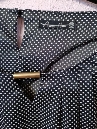 Blusa lunares negra y blanca tela fina