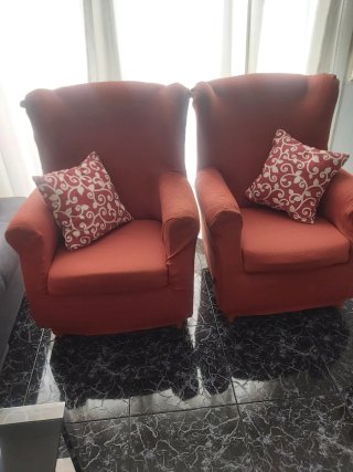 2 Sillones Orejeros Naranja/Rojo las dos por  50€