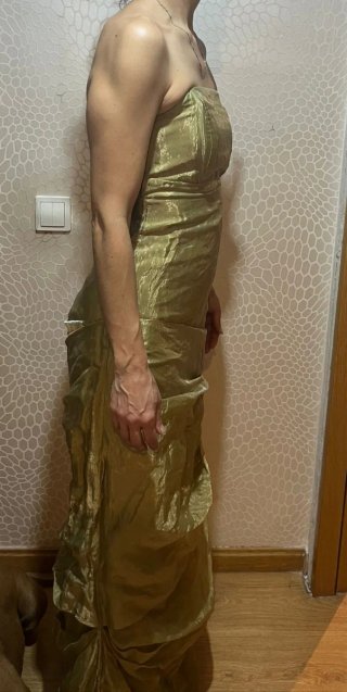Vestido de ceremonia dorado champagne,