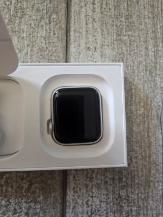 Apple Watch SE 2da Gen GPS Aluminio 40mm