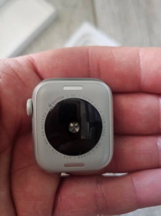 Apple Watch SE 2da Gen GPS Aluminio 40mm