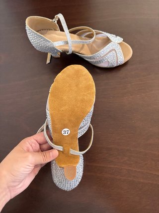 Zapatos de bailes latinos plateados talla 37