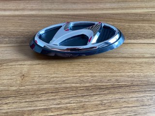 Emblema Hyundai 87311-G4200