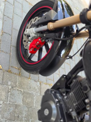 Keeway RKV 125 Negra/Roja