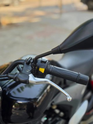 Keeway RKV 125 Negra/Roja