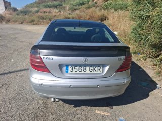 Mercedes-Benz  GL 2004