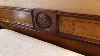 Cabezal de cama de madera