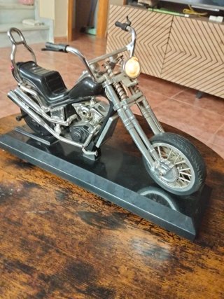 Reloj Moto Chopper C/ Base Negra