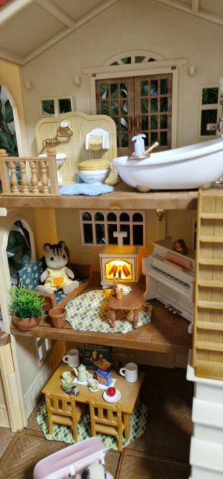 Casa Sylvanian Families con luces