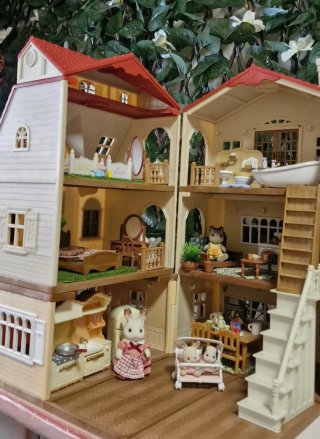 Casa Sylvanian Families con luces