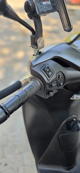 Honda SH 125 Scooter Negra