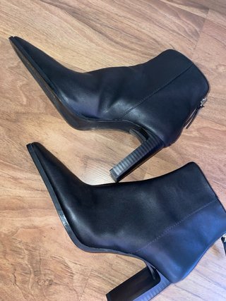 Botines Mango Talla 39 Negros con etiqueta