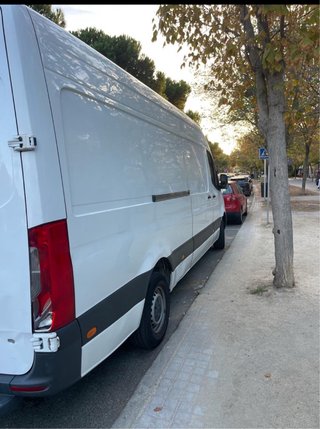 Mercedes-Benz Sprinter 2021 150 CDI RWD