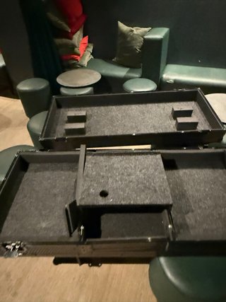 UDG Flight Case Multi Format Giradisc