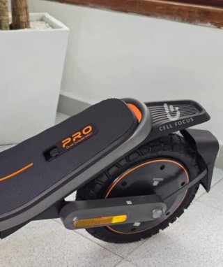 Patinete Eléctrico Xiaomi Scooter 6 Pro a estrenar
