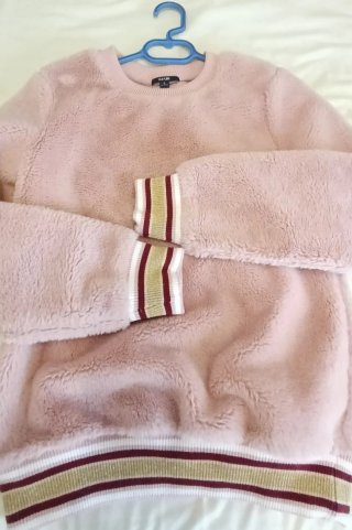 Sudadera pelo rosa Kiabi Talla M