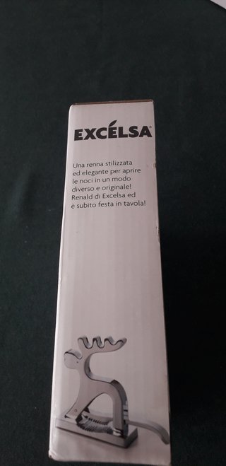 Schiaccianoci a forma di cervo
