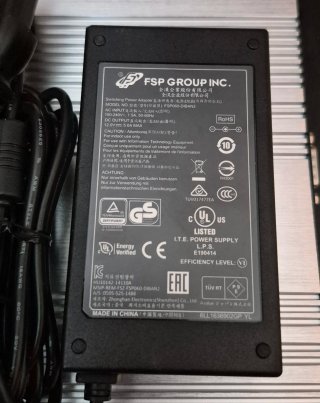 HmI Avalue LPC-1007WMBB1-03R