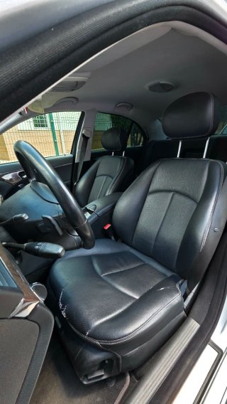 Mercedes-Benz E W211 2008