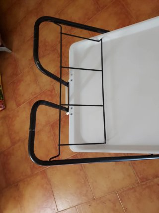 Carrito plegable de cocina metálico y plástico