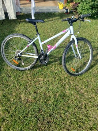 Bicicleta infantile bianca