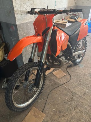 Moto de cross ktm 250