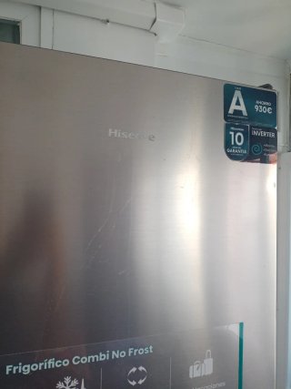 Nevera Hisense Combi No Frost
