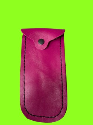 Funda gafas cuero rosa costura negra