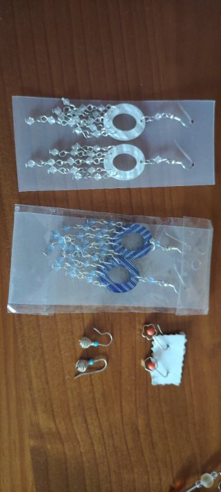 4 pares pendientes bisutería