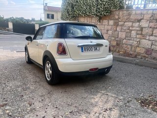 MINI ONE 2009