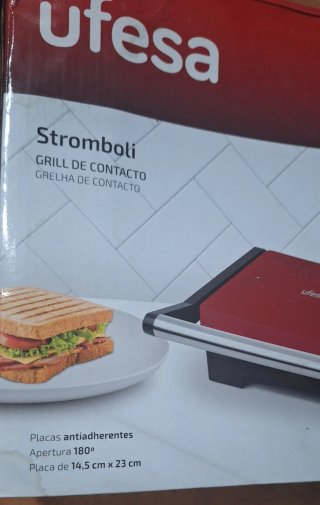 Plancha Ufesa Stromboli Roja