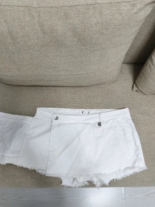 Falda-pantalón vaquera blanca Calzedonia