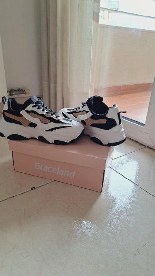 Zapatillas deportivas de 1 solo uso