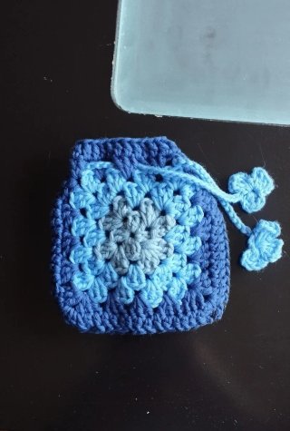 Set funda libros, marcapáginas y bolsita crochet