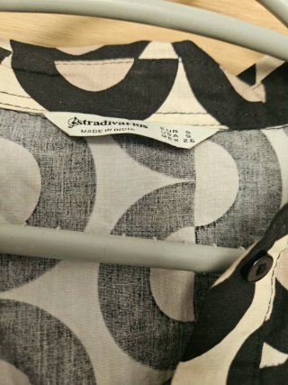 Vestido estampado Stradivarius