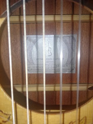 Guitarra flamenca APC Semi Artesana Amplificada