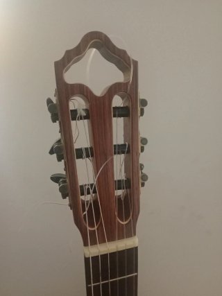 Guitarra flamenca APC Semi Artesana Amplificada