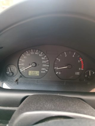 Mitsubishi Carisma 1999
