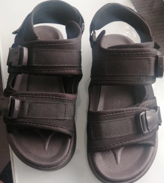 Sandalias deportivas negras