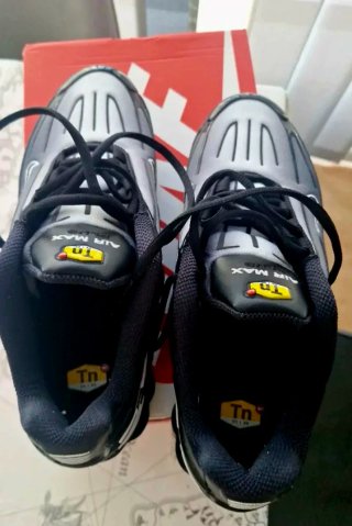 Zapatillas Nike Air Max Plus III Negras/Grises