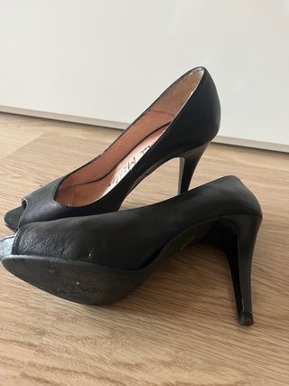 Zapatos de tacón de piel negros T.37